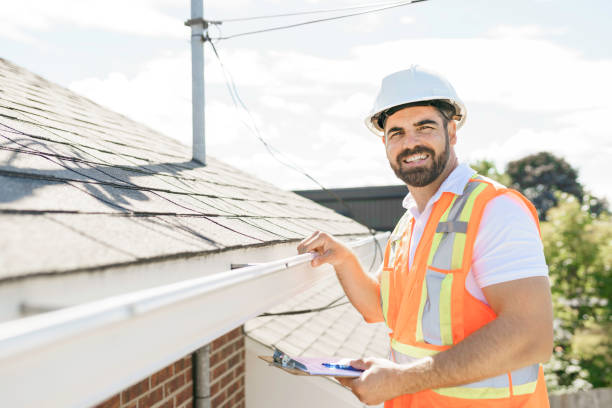 Best Roof Gutter Cleaning  in Sisco Heights, WA